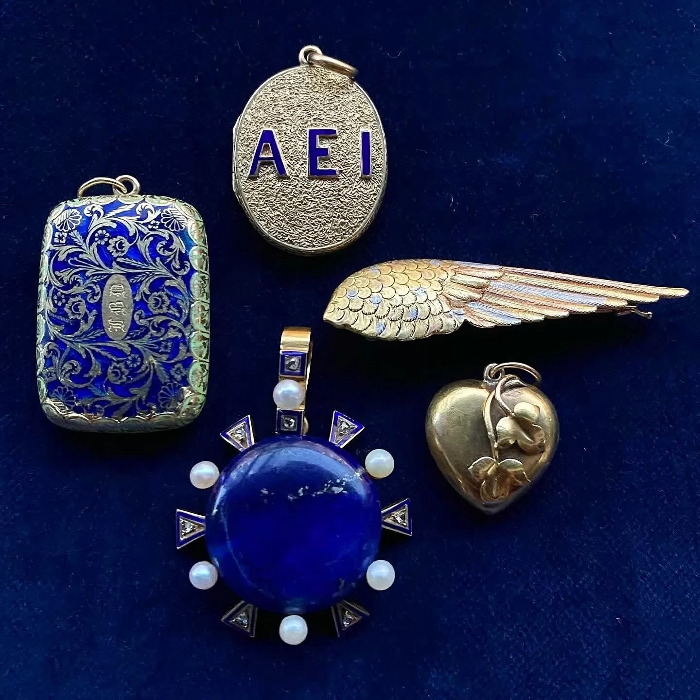 Antique 18k with Forget Me Not Enamel Vinaigrette Pendant