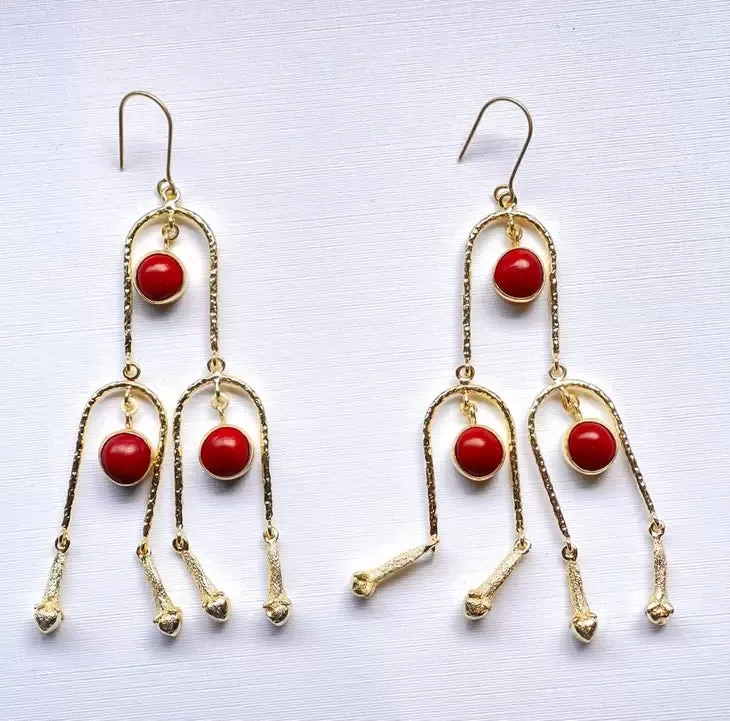 Clove/Red Seed Earrings