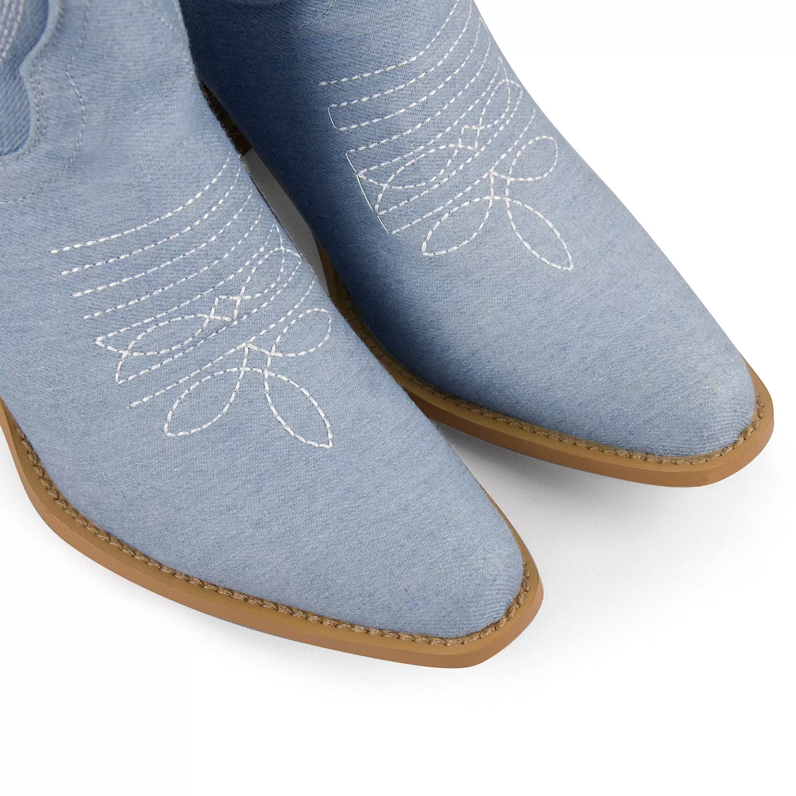 Embroidery Mid-Calf Cowboy Boots