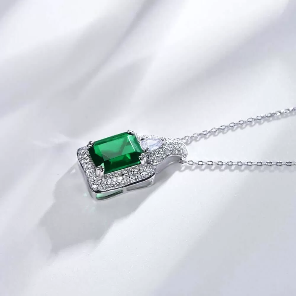 Halo Emerald Green Necklace