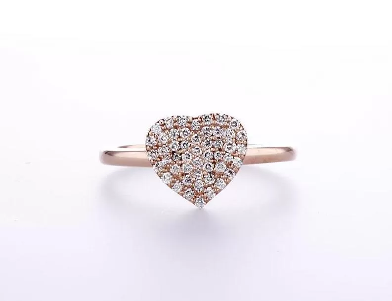 Heart Diamond Ring (0.29Ctw)