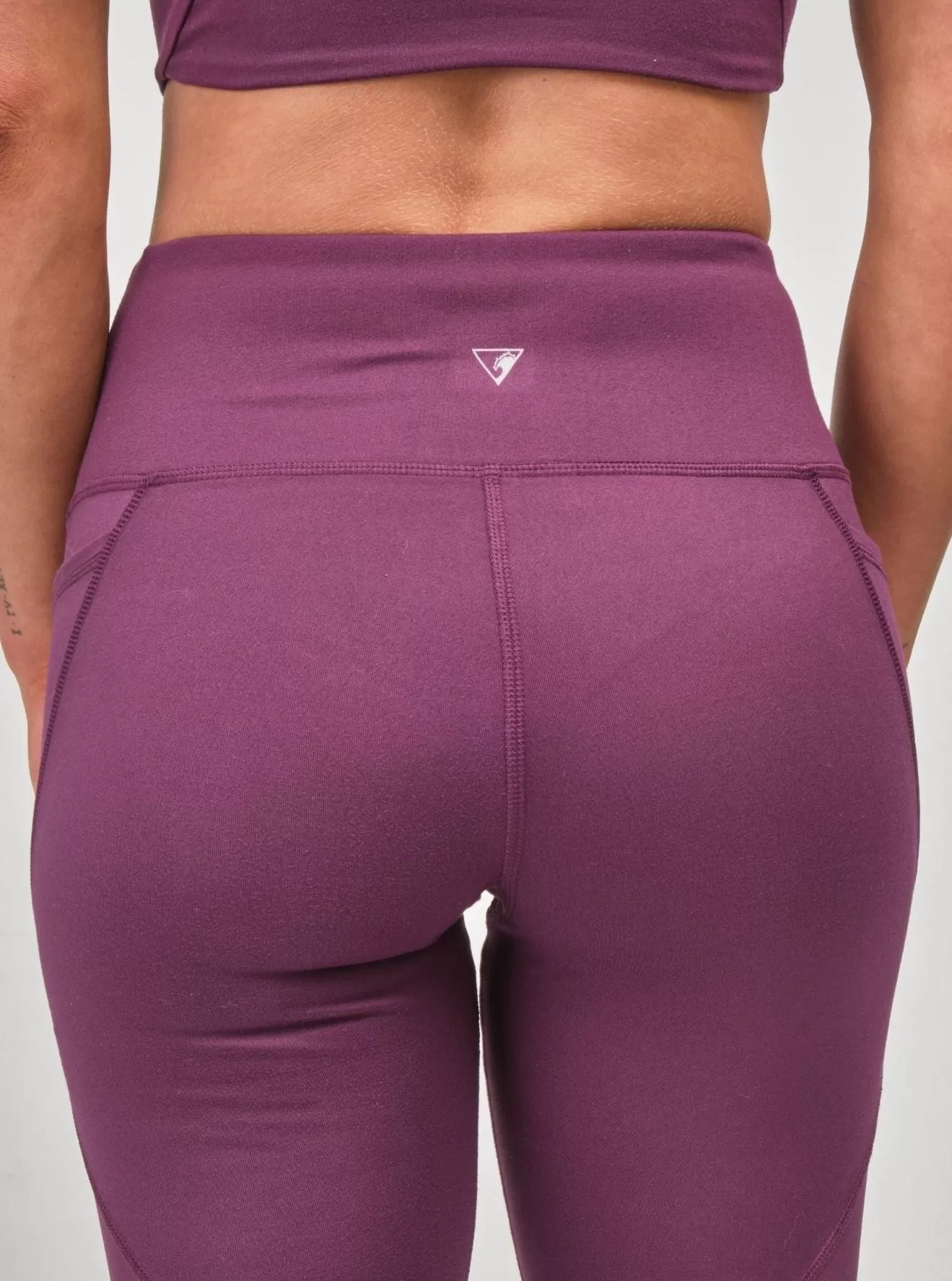 High-Rise Mesh Legging - Plum