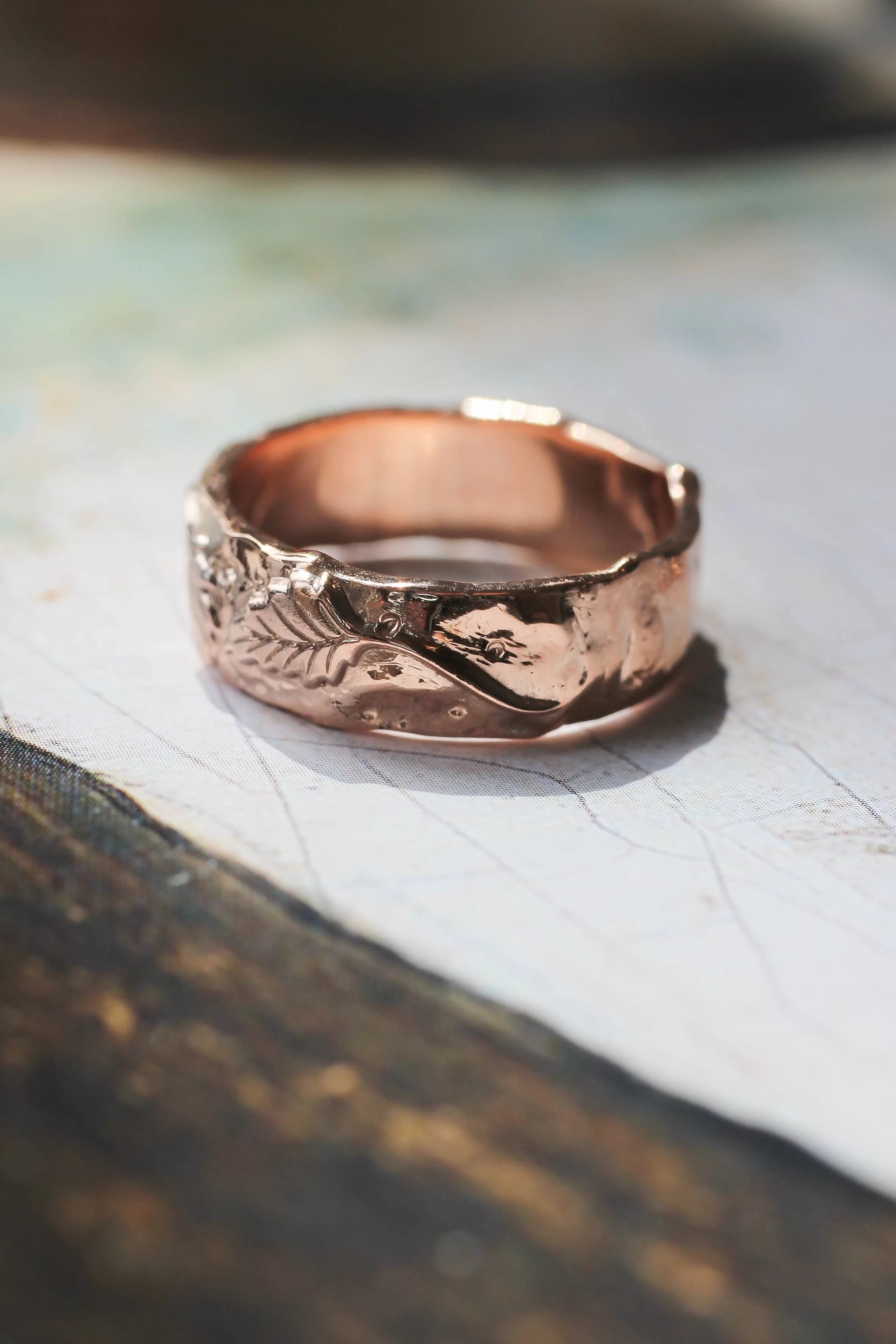 Nature wedding bands set: wide ring for him, rose flower ring for her