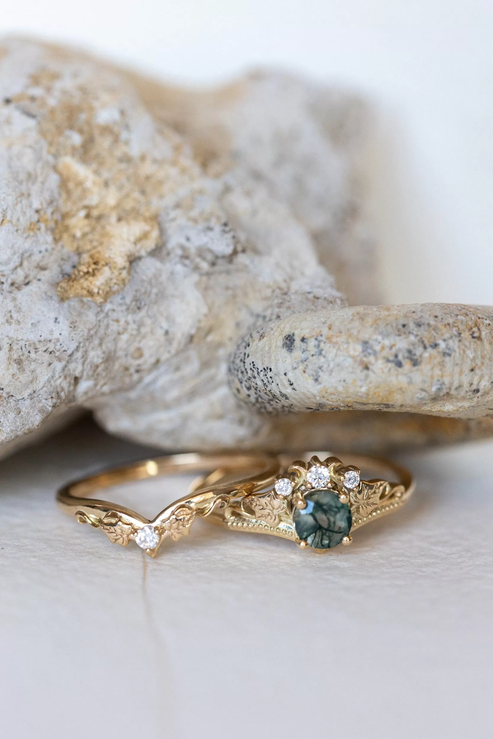 Round moss agate bridal ring set, diamond tiara rings / Ariadne