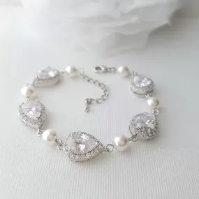 Silver Pearl Bracelet- Emma